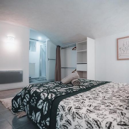 Appartement Neuf Et Moderne Dans Le Centre Ville Bagnols-sur-Cèze Exterior foto